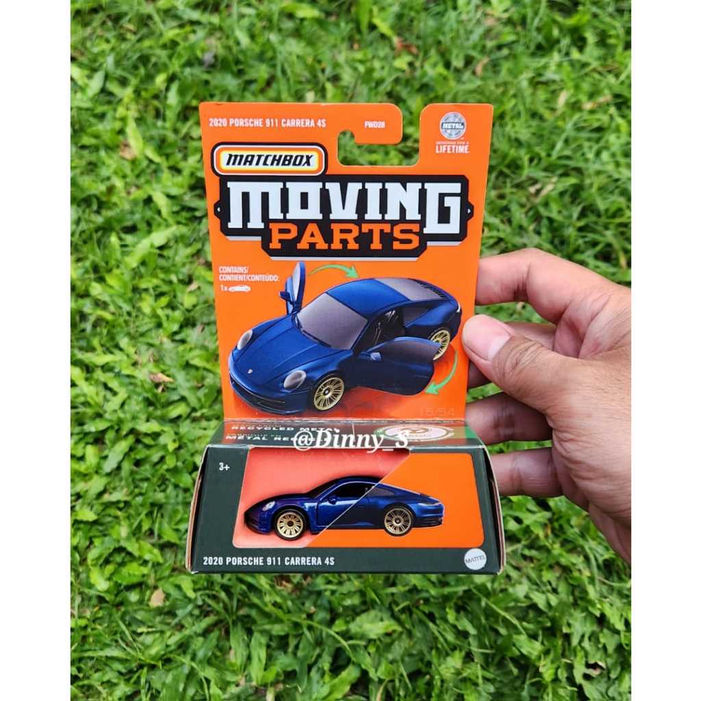 Matchbox Moving Parts 2020 Porsche 911 Carrera 4S blue original