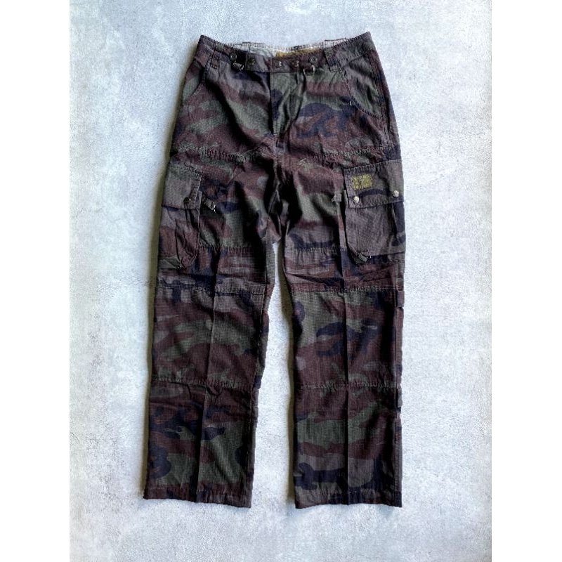 Samuel & Kevin Camo Cargo Pants Size M Fit 33