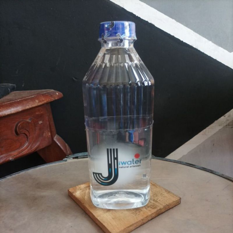 Air mineral Jiwater