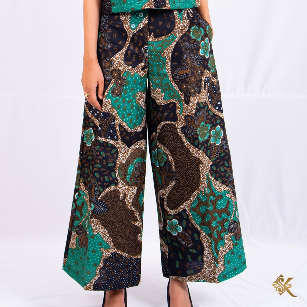 BATIK SANDRA KARYANI Kulot Batik Solo Batik Premium
