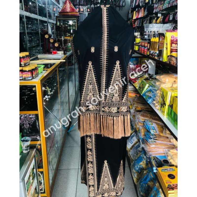 Kain khas Aceh motif pucuk rebung / kain wanita khas Aceh motif pucuk rebung