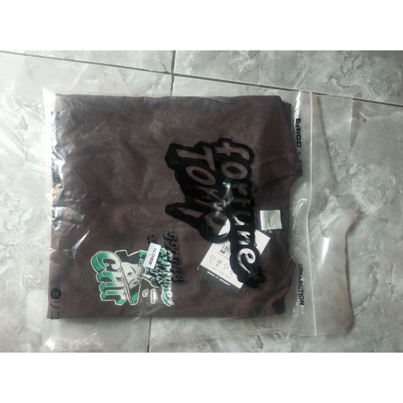 t-shirt erigo x jkt48 christy fortune tokyo size oversize m