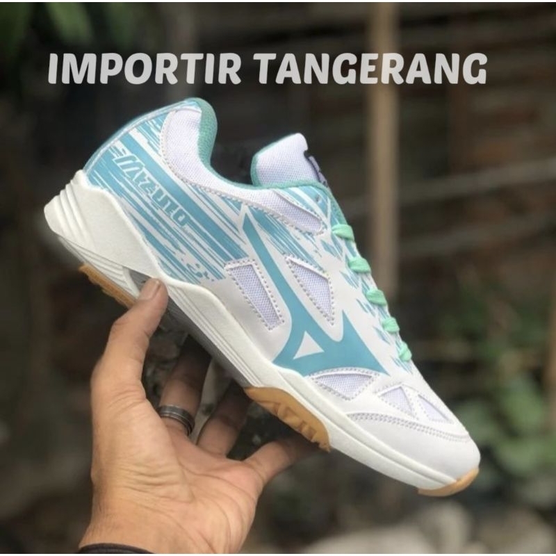SEPATU BADMINTON WANITA PUTIH HIJAU MIZUNO SKY SEPATU BATMINTON CEWE KARET 37-40