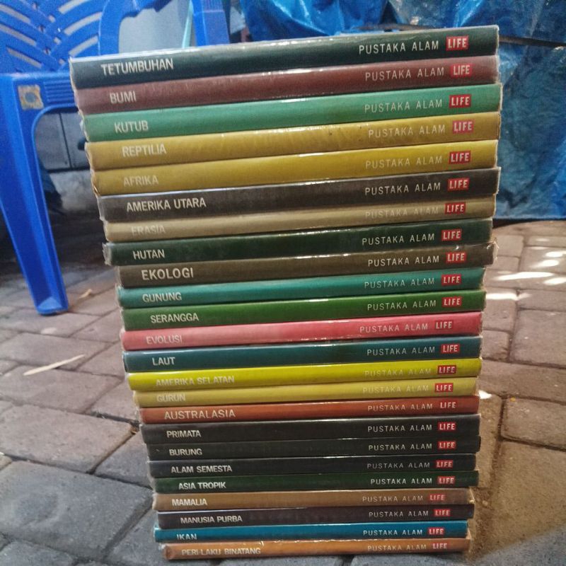 buku ensiklopedia anak pustaka alam life alam semesta tumbuhan hewan reptilia original