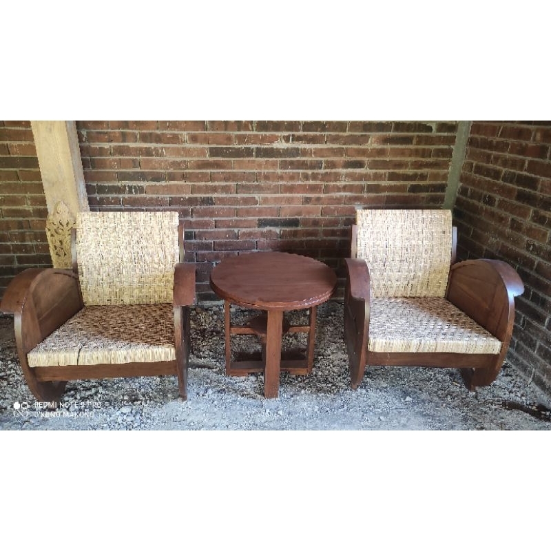 kursi teras klasik khas jawa