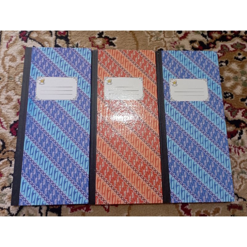 

Buku kas Laundry baster / Akuntansi garis isi 100