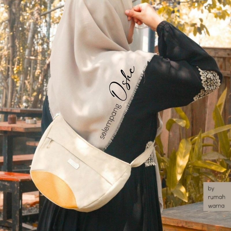 Tas Selempang oshe Rumah Warna