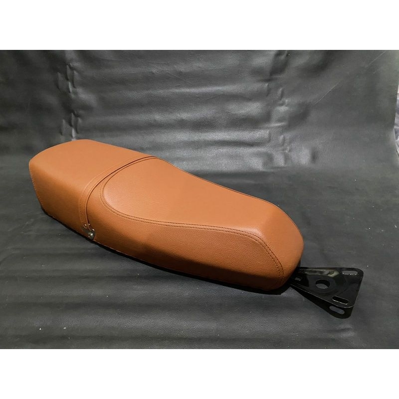 Jok panjang langsung seat vespa model new px lml arco npx racing lokal murah bisa di aplikasikan ke 