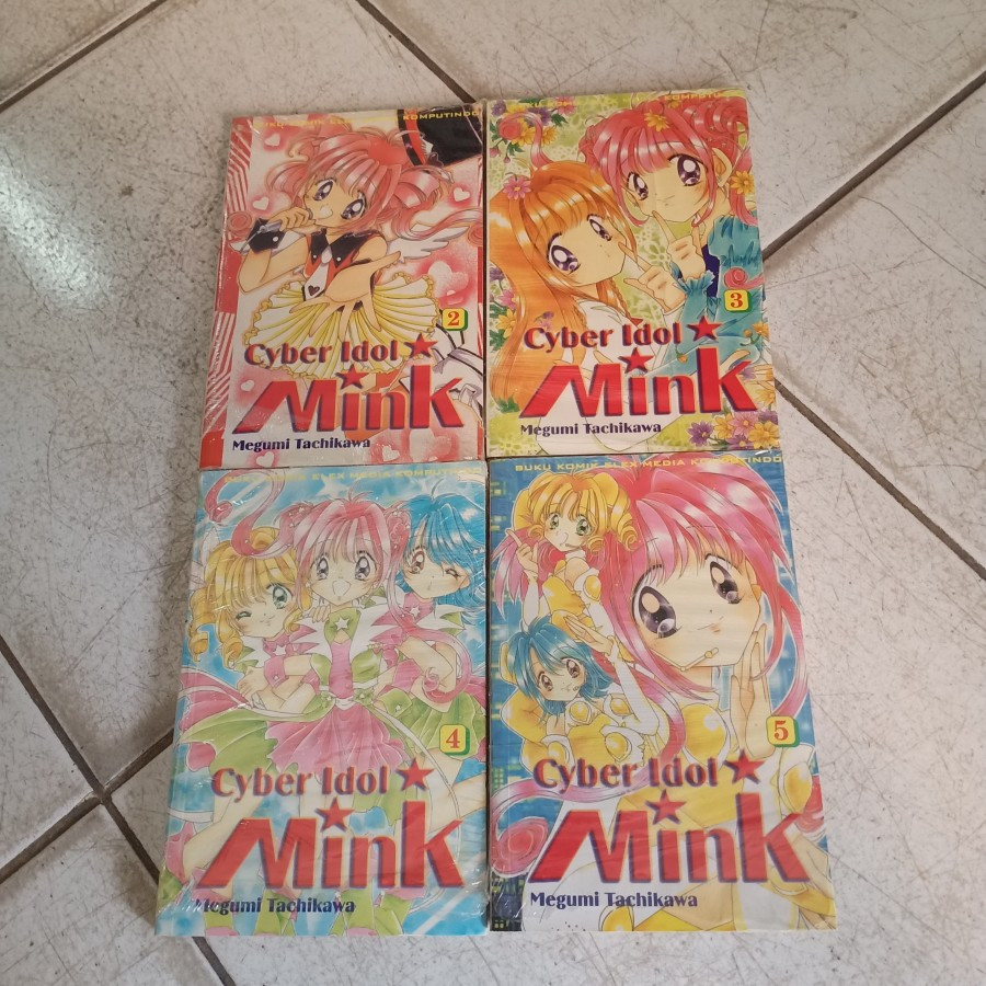 Bursa komik 2nd Cyber idol Mink