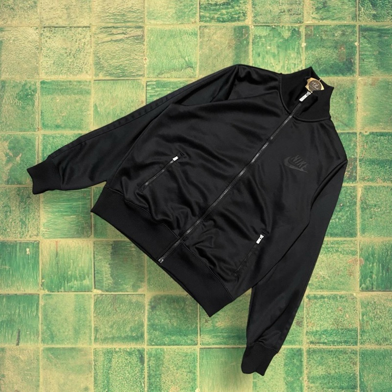 Tracktop Nike
