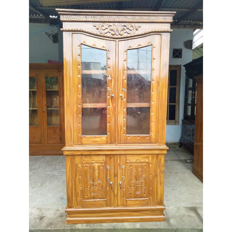 lemari hias kayu jati / lemari pajangan jati finishing
