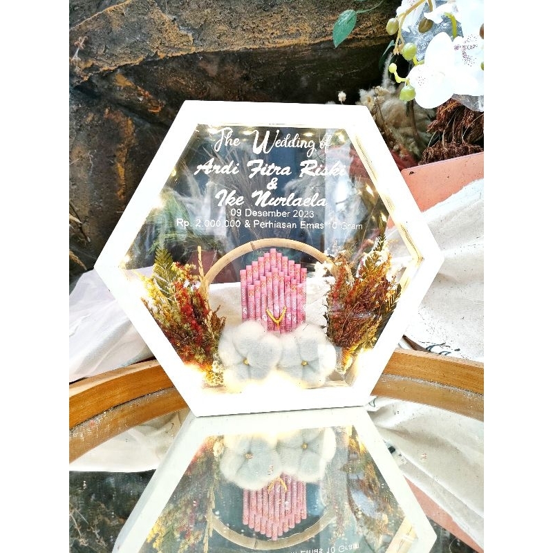 CLEARANCE SALE FRAME MAHAR HEXAGONAL ( HABISKAN STOCK)