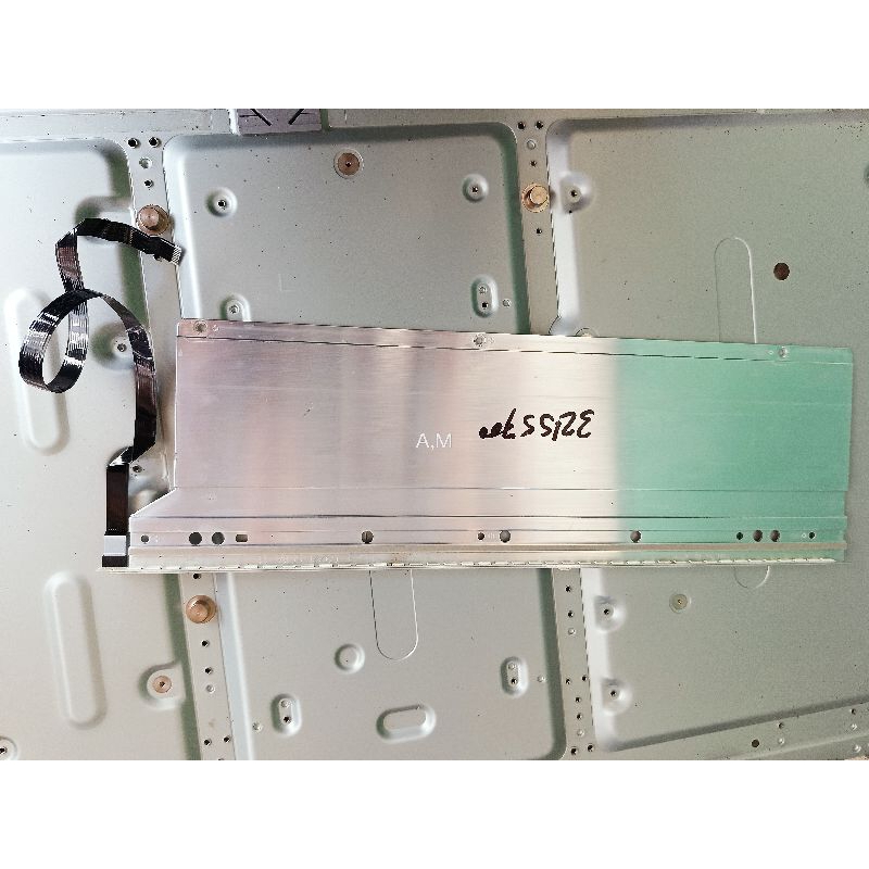 BL BEKLAIK TV LED LG 32LS5700