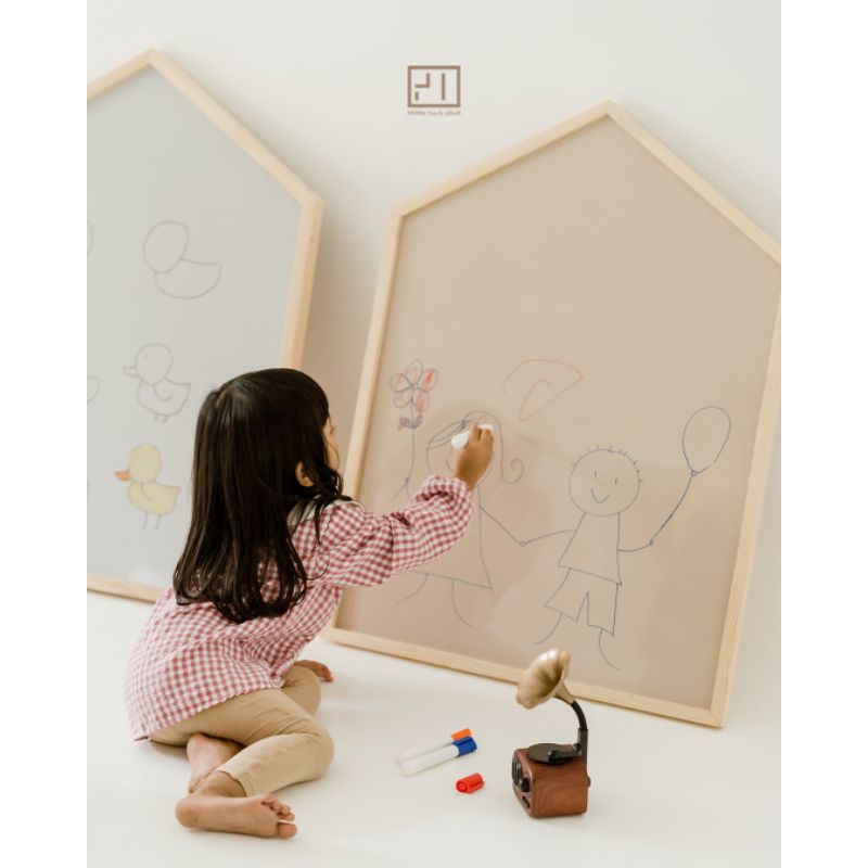 

Papan tulis anak | mainan edukasi | schoolhouse magnetic board - MOCCA [Medium]