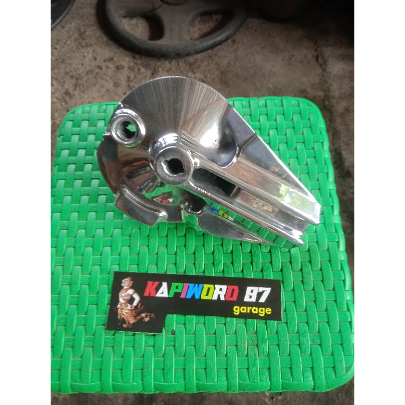 tutup tromol belakang honda karisma kirana