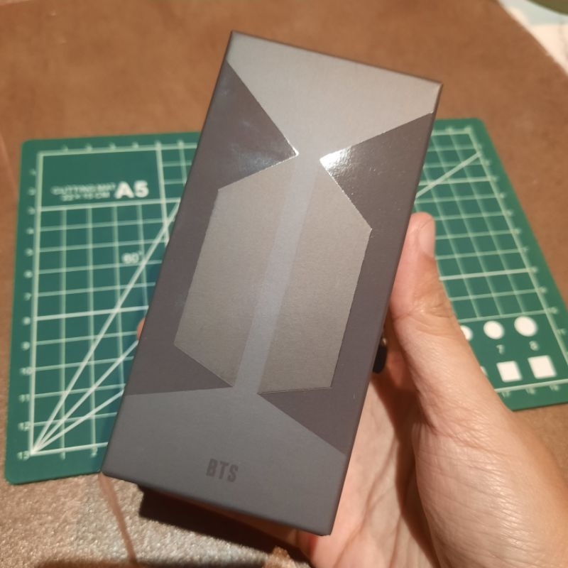 READY STOCK Lighstick Keyring BTS || birthday gift army