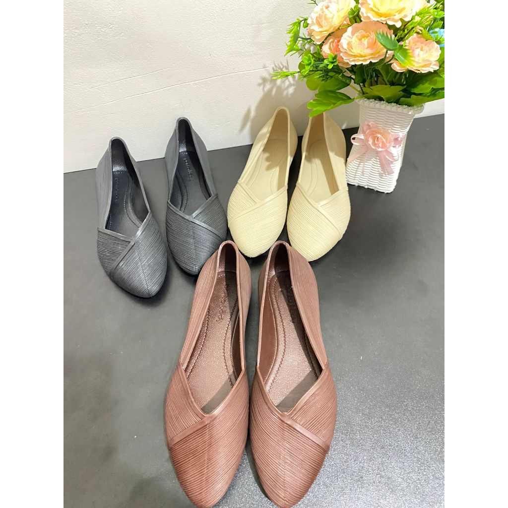 PORTO SEPATU JELLY WANITA/ FLATSHOES JELLY SEPATU KARET WANITA