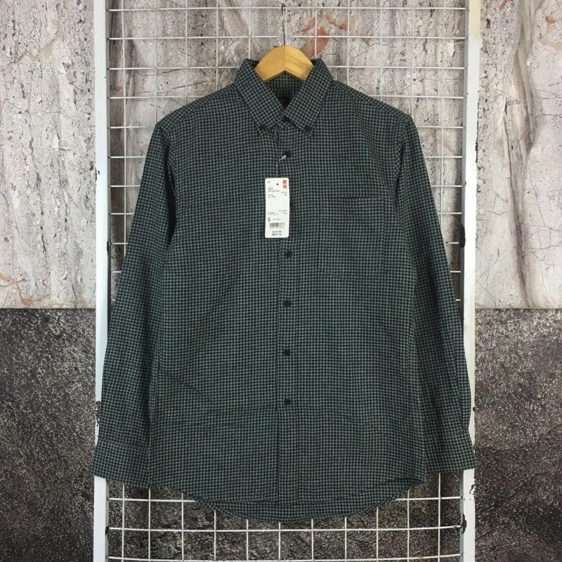 Kemeja Lengan Panjang Flanel Pria Veterano Skena Original Uniqlo BNWT . SDA 03287 Second Bekas Prelo