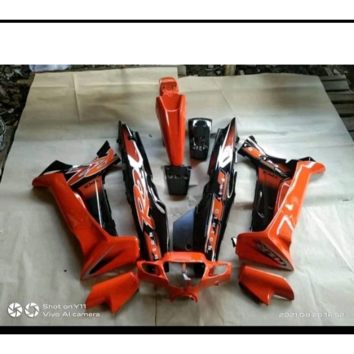 Bodi set fiz r FIZ R full clutch 2002 orange HITAM cover body fiz r FIZ R full clutch 2002 fullset o