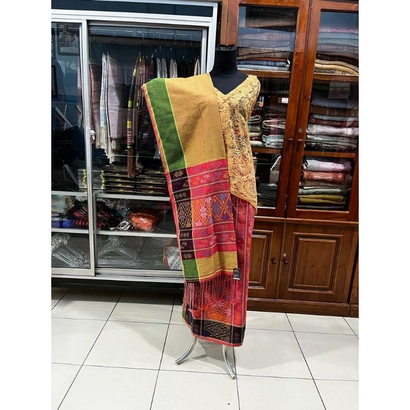 SONGKET TESKTUR MOTIF ULOS SADUM