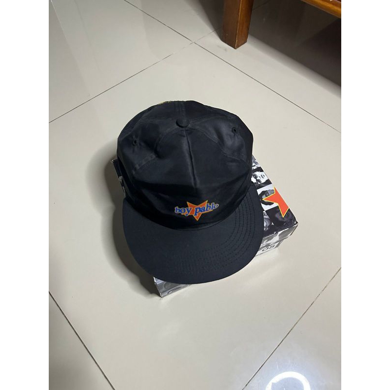 topi compas boy pablo