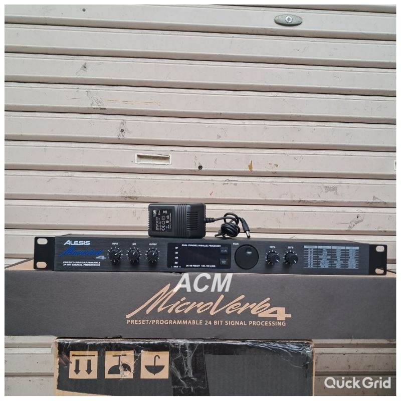 EFEK VOCAL ALESIS  MICROVERB4 KUPING BESI MADE IN TAIWAN MICROVERB 4