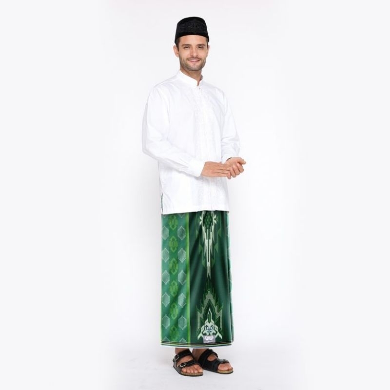 SARUNG BHS CLASSIC SILVER MOTIF C45 DKA WARNA HIJAU TUA
