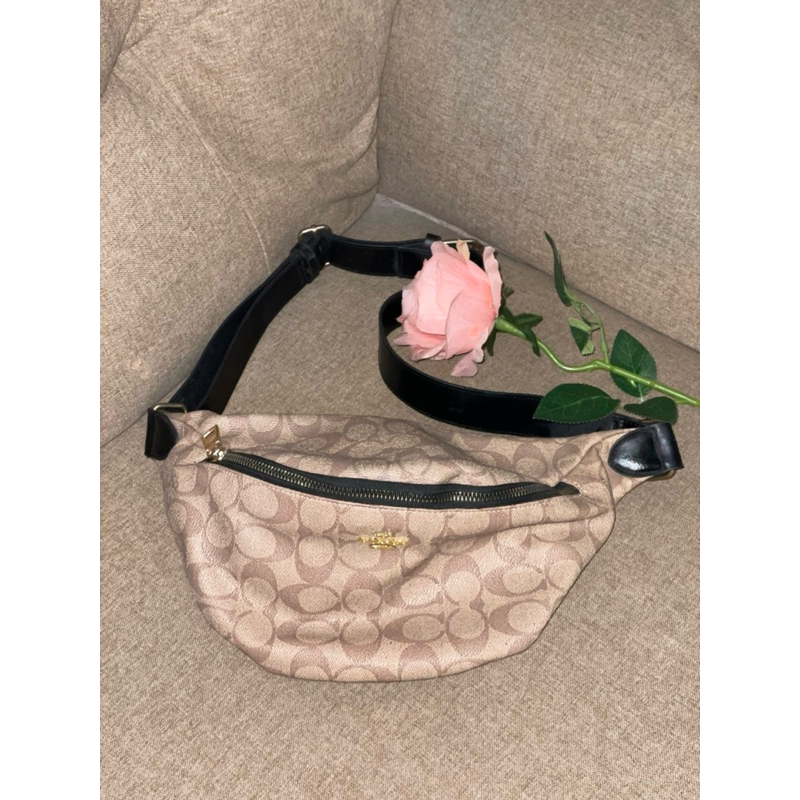 preloved tas coach waist bag