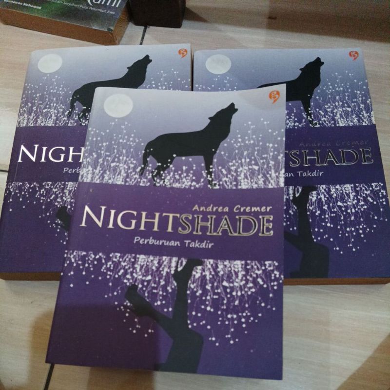 buku novel fantasi terjemahan night shade perburuan takdir bekas original
