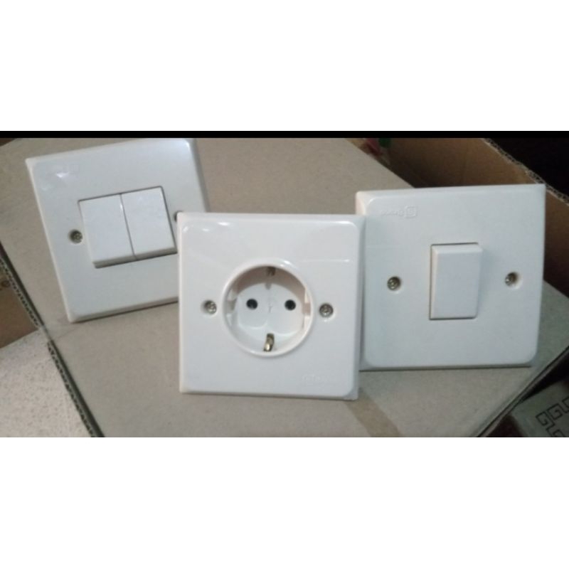 Stopkontak broco Saklar broco tunggal saklar dobell broco