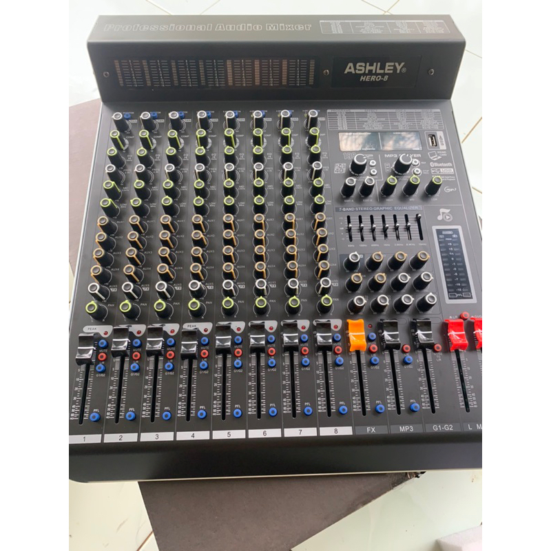 mixer asley hero 8