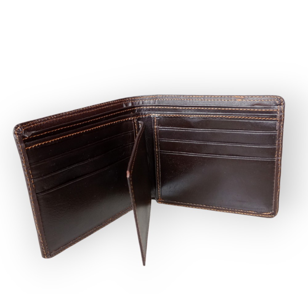 dompet pria kulit asli - dompet kulit pria - dompet distro pria - dompet murah pria kulit asli