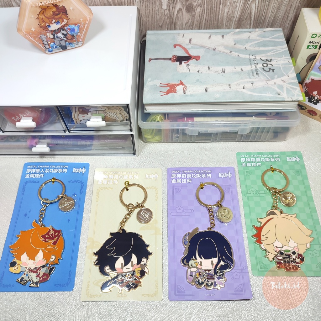 Enamel Keychain Genshin Impact Official Merchandise/ Ganci Enamel