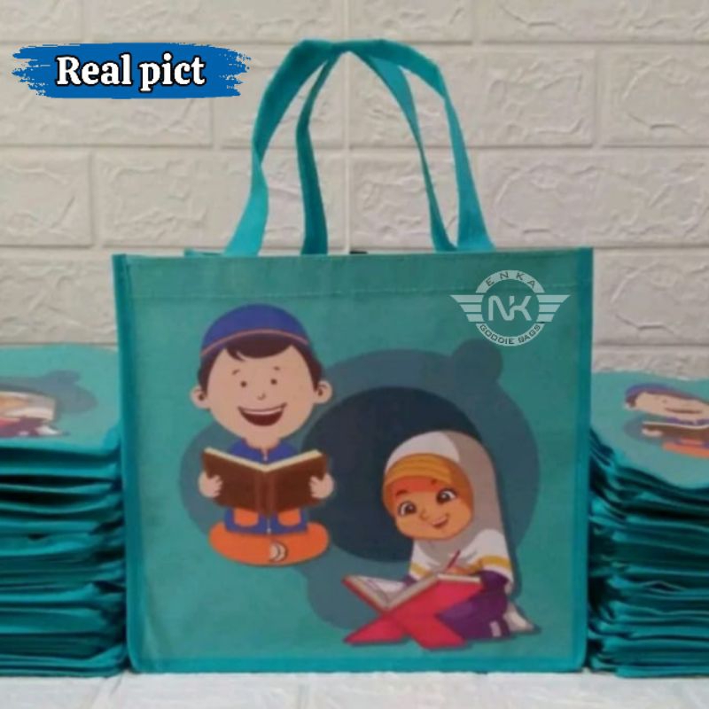 

Tas Ultah / Tas Syukuran / Tas Hajatan / Harga per 10 pcs