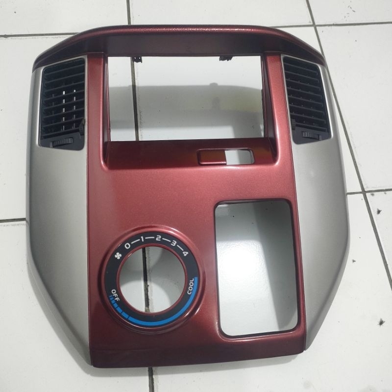 frame panel head unit Daihatsu Luxio asli original