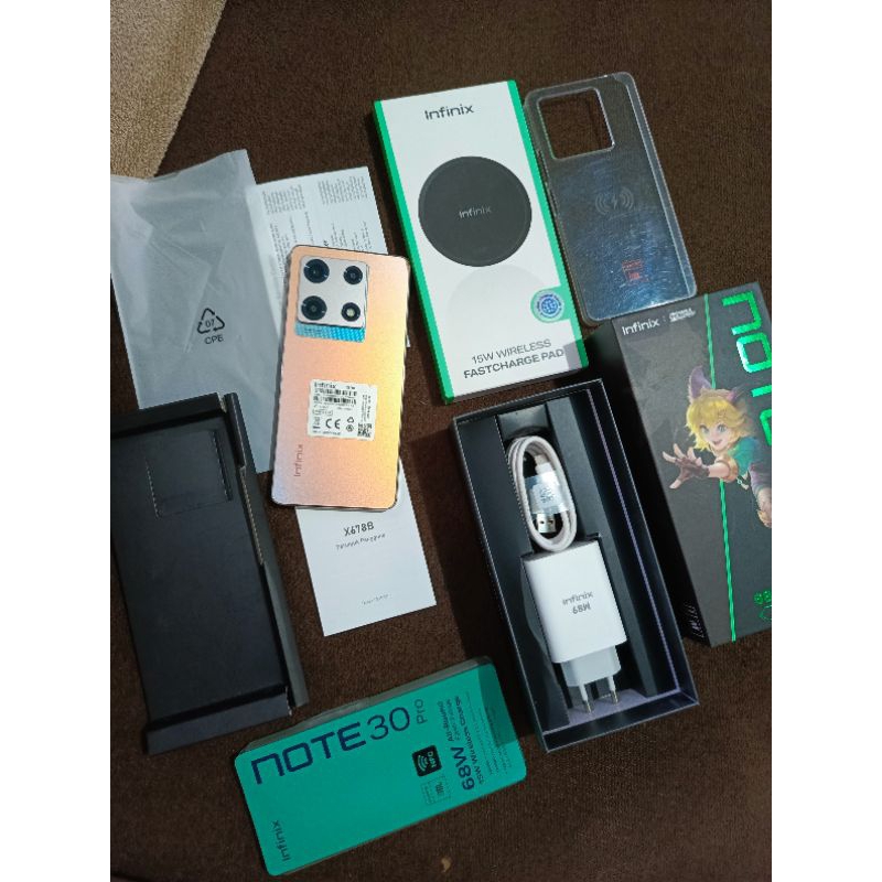 READY SECOND MULUS 99%INFINIX NOTE 30 PRO NFC RAM 8+8/256GB FULLSET ORIGINAL MULUS GARANSI AKTIF RES