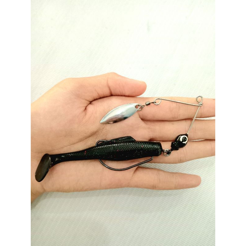Jig head Spinner soft lure dengan hook