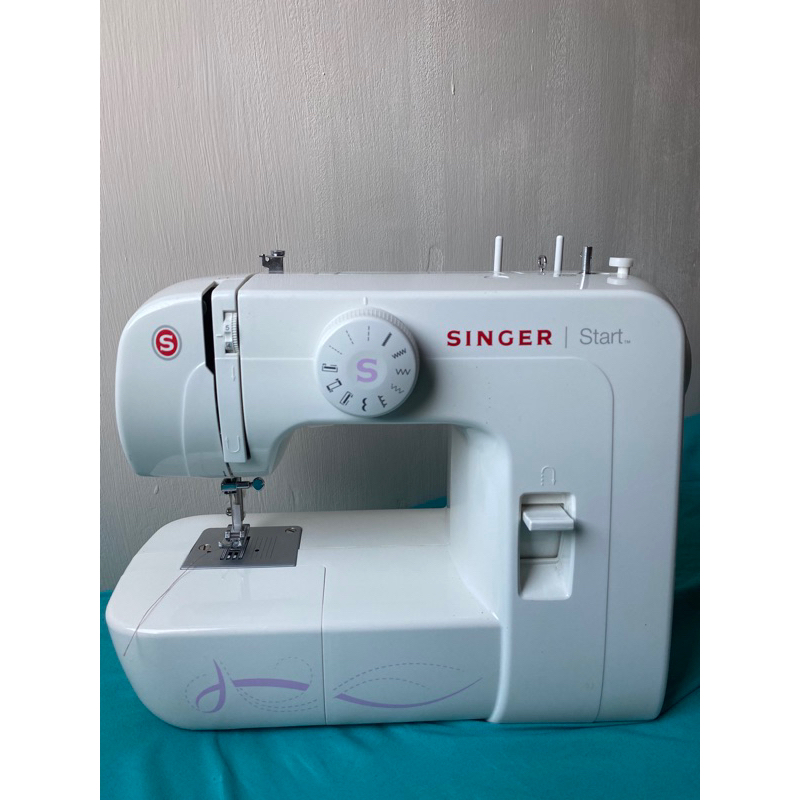 Mesin Jahit Portable Singer