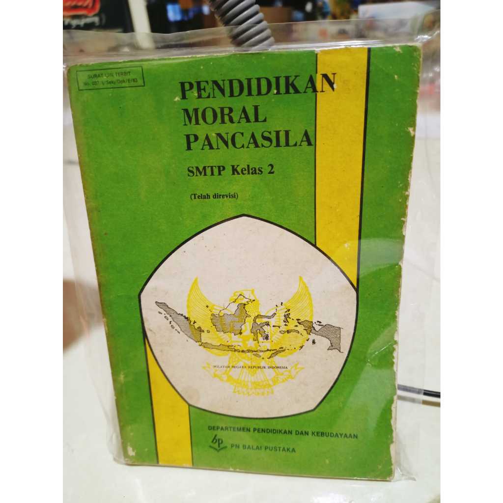 Koleksi jadul lawas Buku PMP pendidikan moral pancasila H07-14