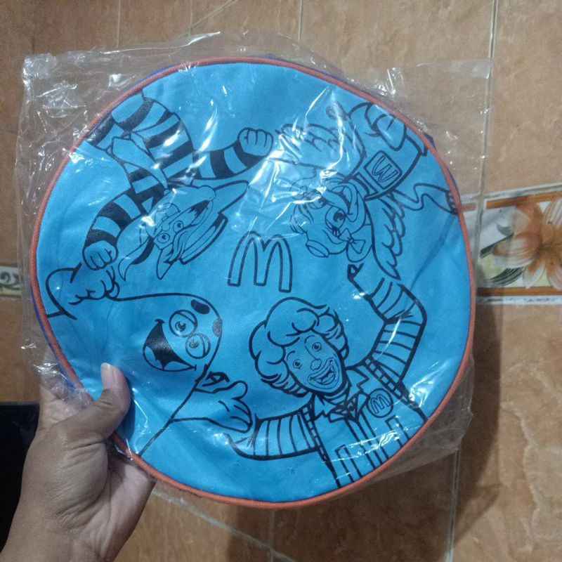 tas McD bulat