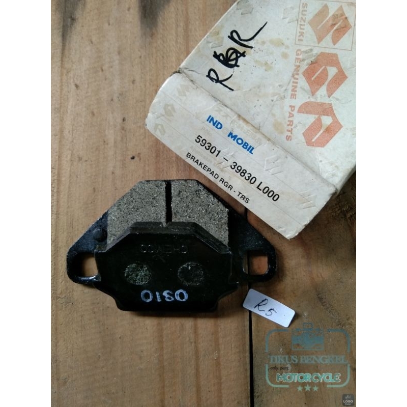 Kampas Rem Cakram Disc brake Brakepad Depan Suzuki RGR TRS RGR150 TRs115 Original
