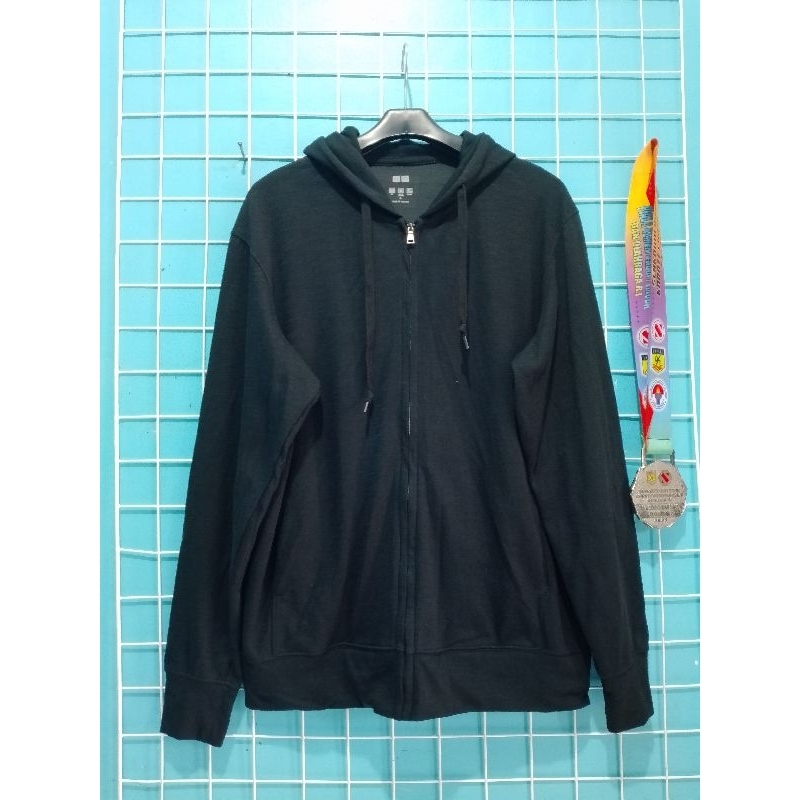 Zipper Hoodie UNIQLO AIRism.