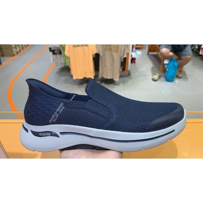 SALE SEPATU SKECHERS GOWALK ARCHFIT MEN