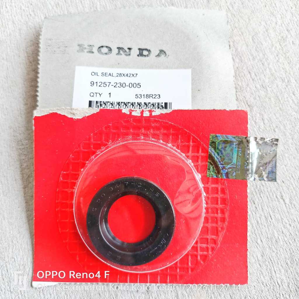 Seal-Sil 28x42x7 Tromol-Roda Belakang CB-150R CRF-CBR 150-250 Ori AHM