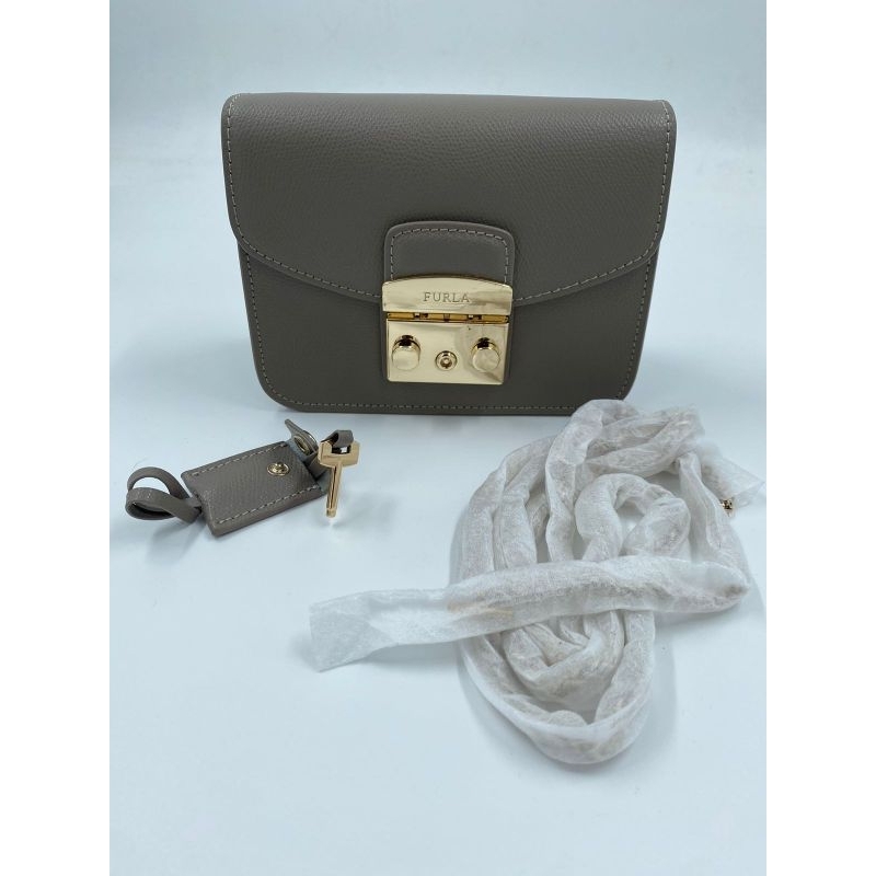Furla metropolis mini bag