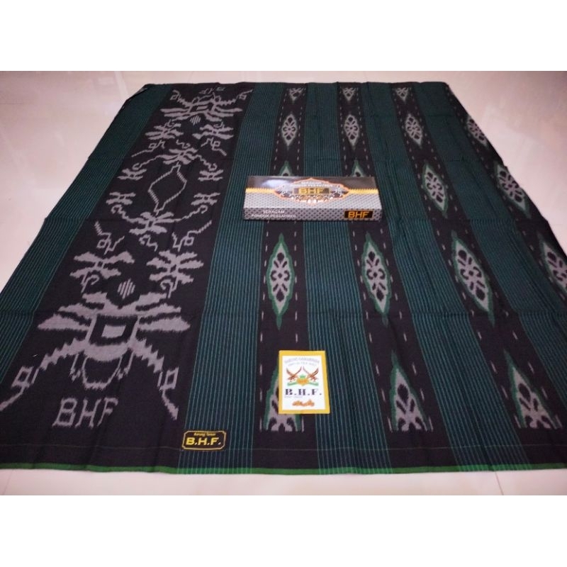 Sarung Seragam BHF motif wajid