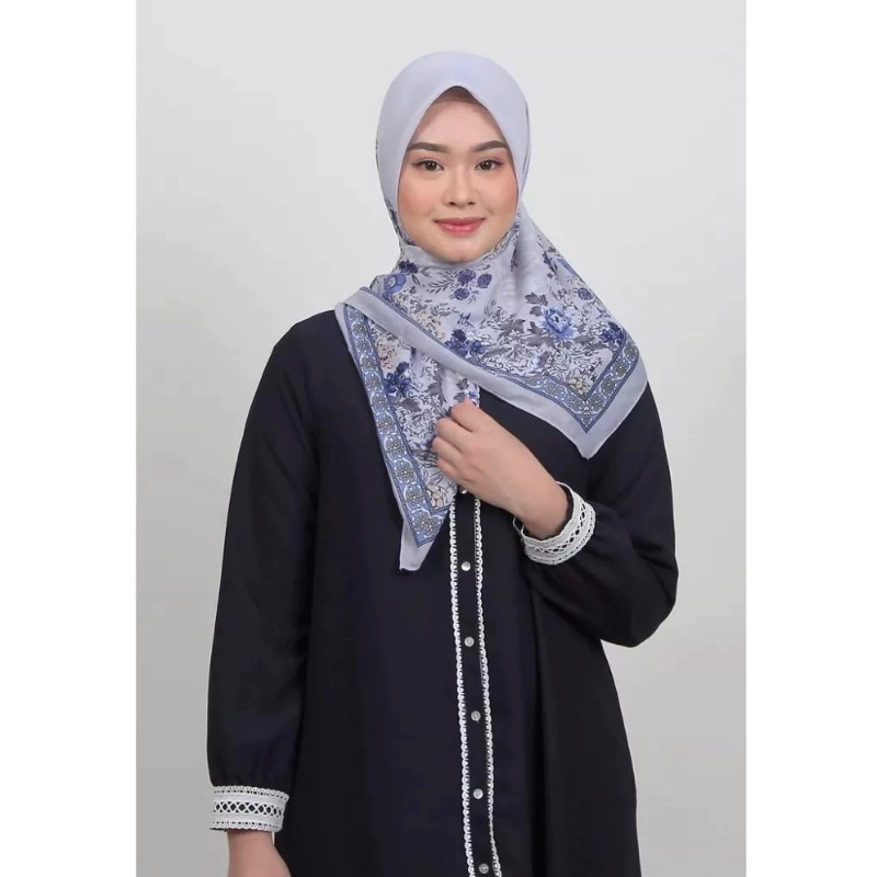 Zoya scarf motif terbaru dari VAZZA SCARF