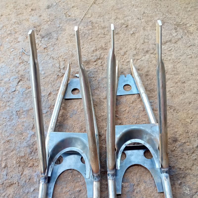 rangka belakang cb 100 copy original