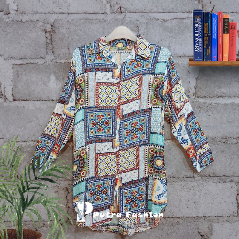 Tunik Atasan Wanita Motif Abstrak | Motif Batik