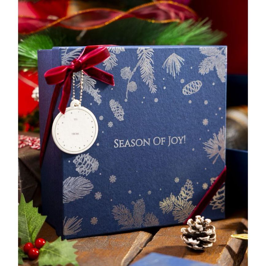 

clear package natal hamper